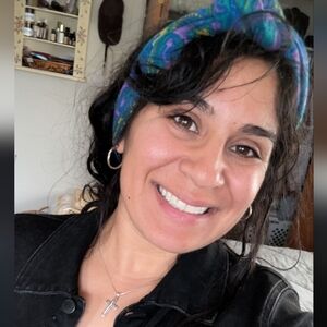 Meet your seller Angelica